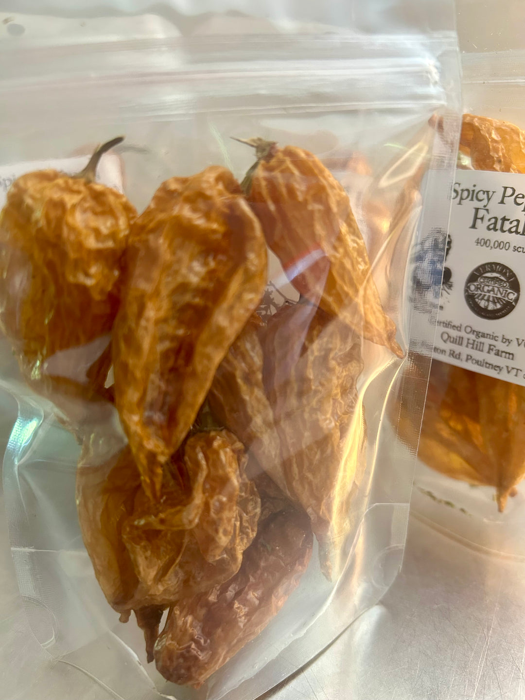 Fatalii peppers dried- certified organic